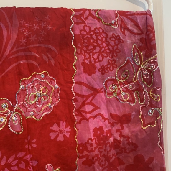 Scarf - Picture 5 of 5